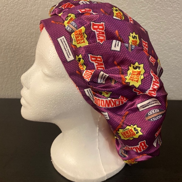 Silky Bonnets - Picture 2 of 14